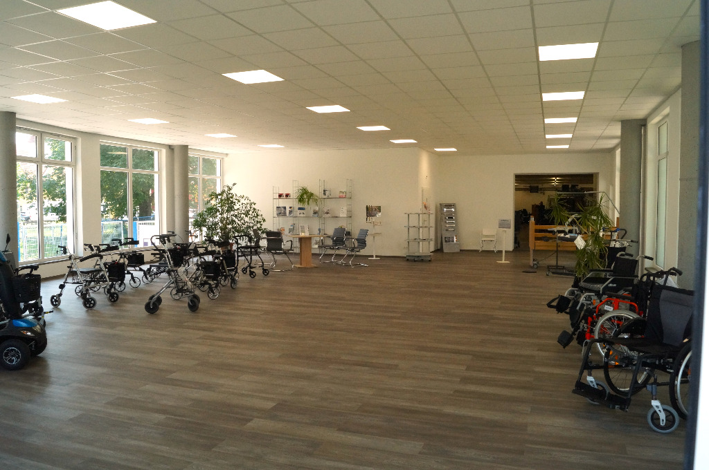 Die Ausstellung unseres Reha-Centers in der Salbker Straße in Magdeburg